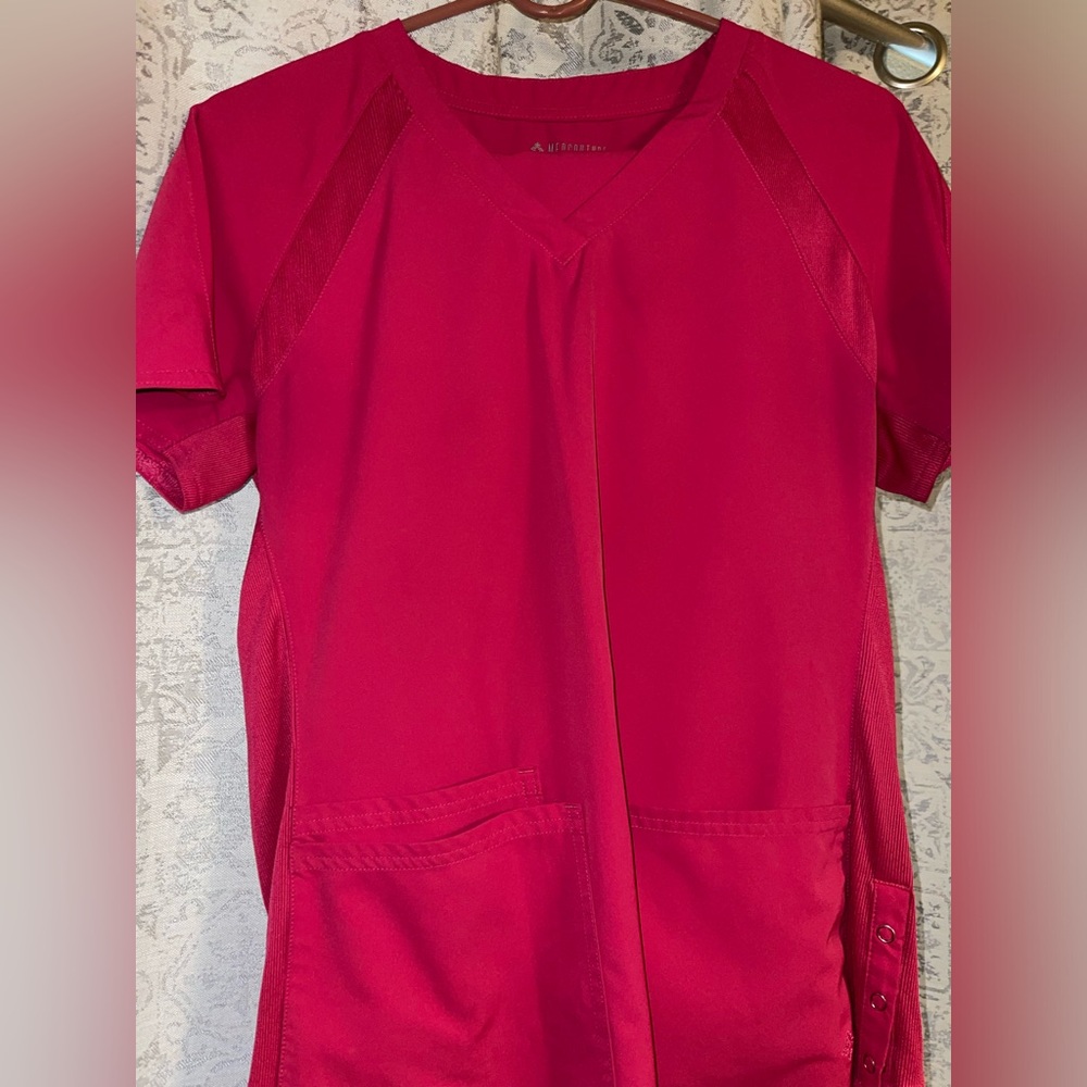 Med Couture scrub set, like new!
